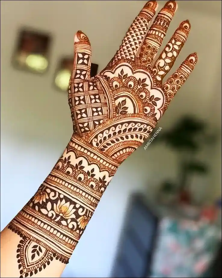 front-hand-mehndi-design
