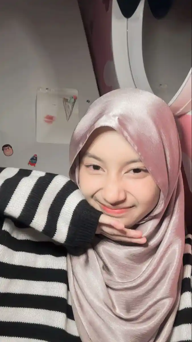 hijab-girl-dp-for-whatsapp