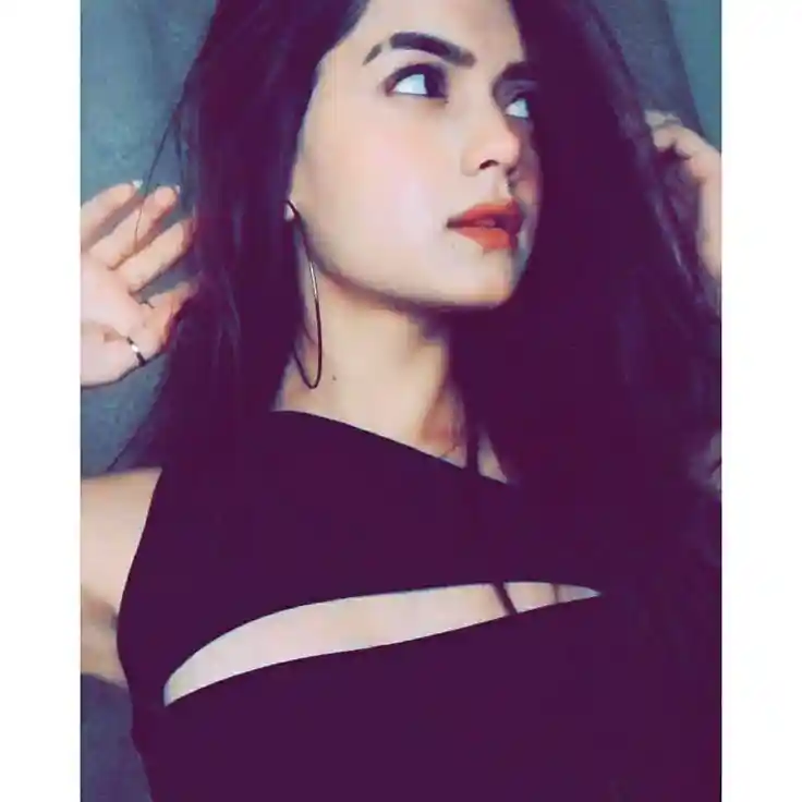 girls-dp-for-facebook