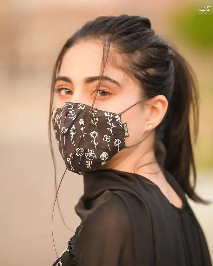 mask-girl-pictures