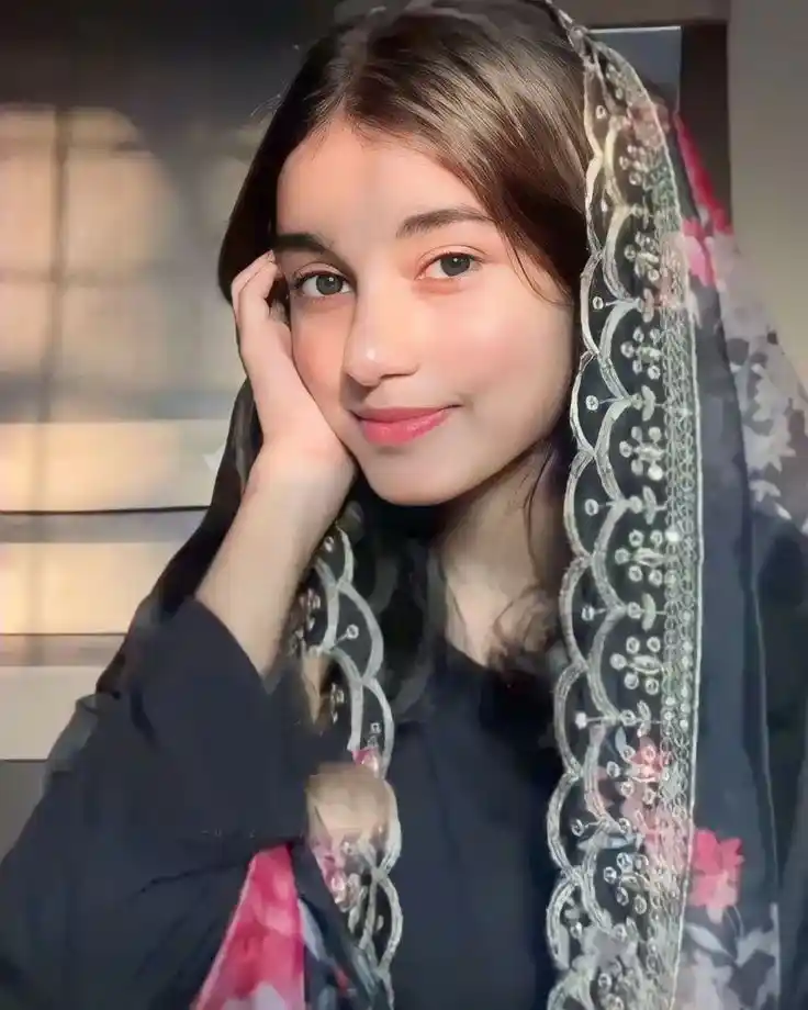 beautiful-girls-dp