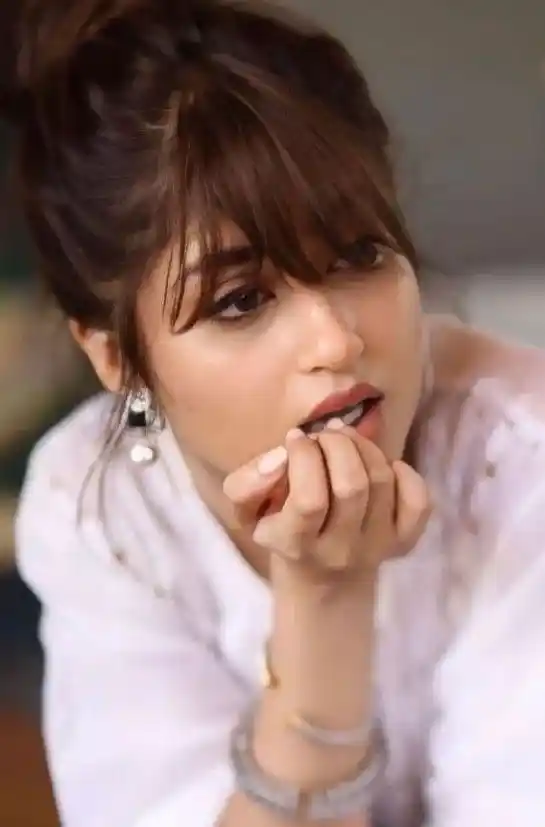 cute-hot-girl-pic