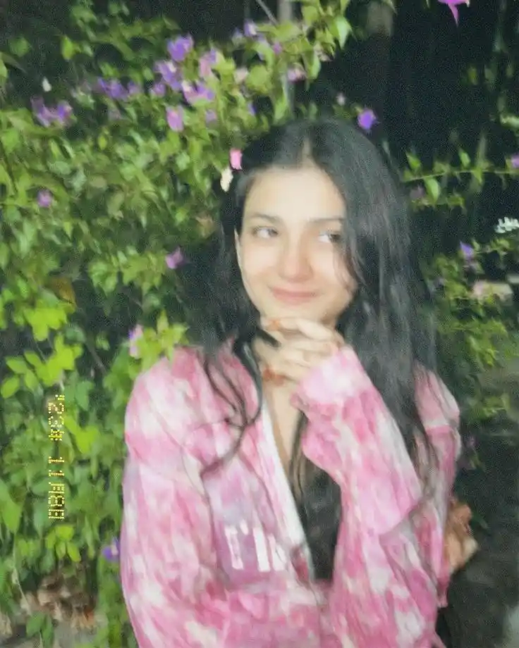 girls-dp